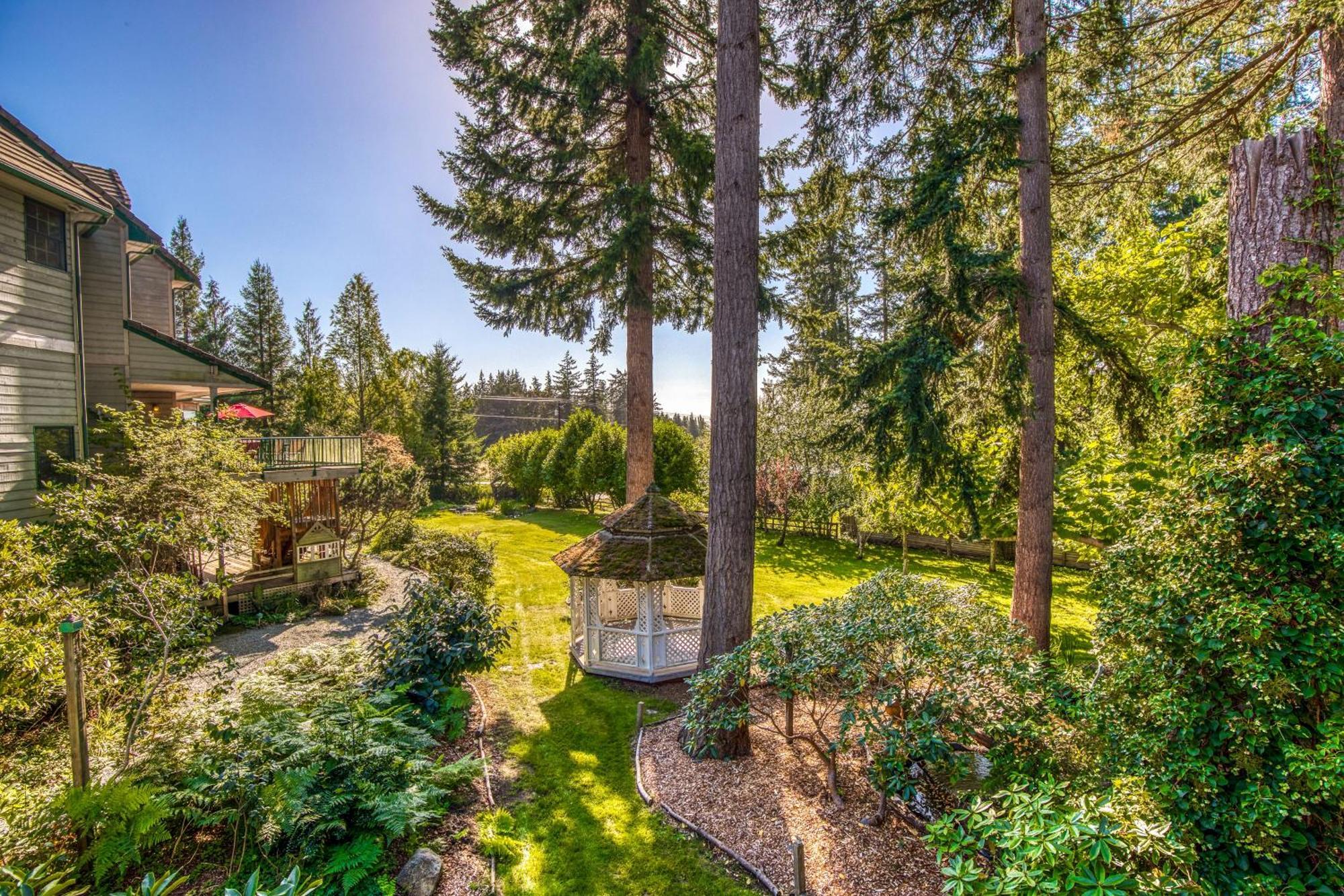 The Quintessa Cottage Clinton Экстерьер фото